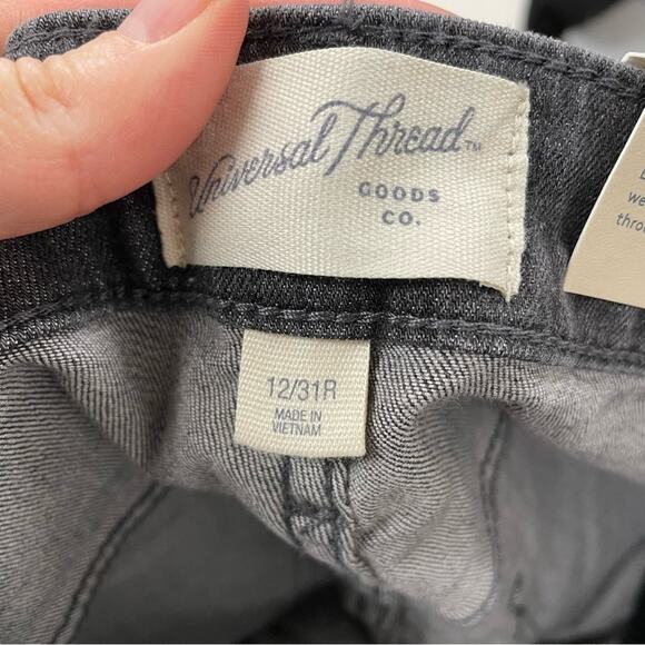 Universal Thread Grey High Rise Skinny Jeans Smooths & Sculpts Womens 12 Denim - Picture 4 of 13